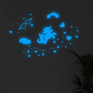 Adesivi murali luminosi con unicorno e stelle blu per la cameretta dei bambini