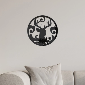 Detail der schwarzen Acryl-Hirsch-Spiegelwandaufkleber an einer minimalistischen Wand