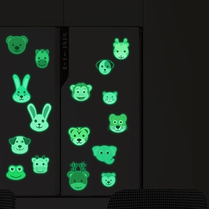 Stickers muraux animaux de dessin animé luminescents brillant dans le noir pour enfants