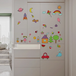Adesivi murali luminosi con arcobaleno e razzo per decorazione cameretta bambini