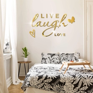 Adesivi murali specchio acrilico dorato con scritta Live Laugh Love per camera da letto