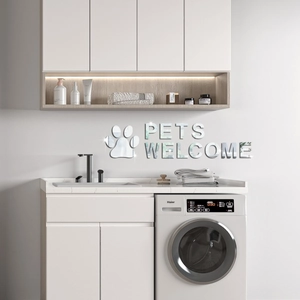 Sticker mural en acrylique miroir avec empreinte de patte et texte PETS WELCOME argent