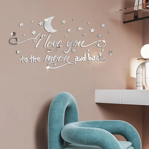 Detail der Mond und Sterne Wandtattoo aus Acryl mit I love you Spruch auf rosa Wand