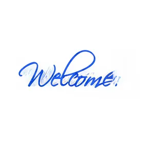Detail eines blauen 3D-Acryl-Wandtattoos mit Welcome to our home-Schriftzug und Schmetterling