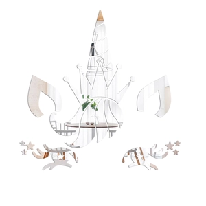 Détail d'un sticker mural miroir licorne avec reflet net de l'intérieur de la maison
