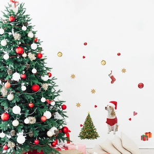Stickers muraux de Noël avec chiens festifs, sapins et cadeaux pour décoration de maison