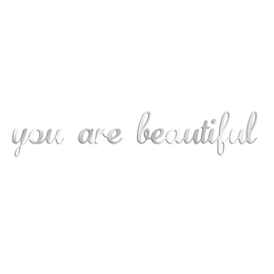 Détail d'un sticker mural 3D en acrylique miroir avec l'inscription you are beautiful