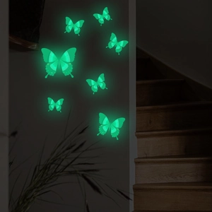 Adesivi murali farfalle luminose con effetto fluorescente verde brillante al buio
