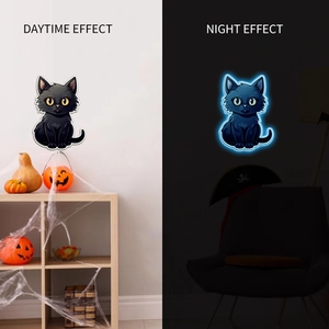 Adesivo murale gatto nero fluorescente di Halloween con effetto giorno e notte