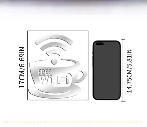 Confronto dimensioni dell'adesivo a specchio tazza di caffè con telefono da 14,75 cm