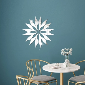 Detail view of silver sunflower acrylic mirror wall sticker with a 3D reflective finish