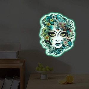 Vue détaillée d'une enseigne néon LED cyan avec profil féminin fleuri dans un salon