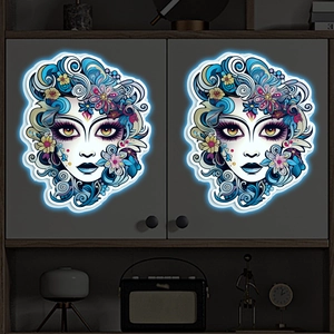 Stickers muraux lumineux avec visage féminin pop art et contours fluorescents bleus