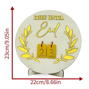 Calendario per il conto alla rovescia di Eid in legno con rami d'ulivo dorati e numeri