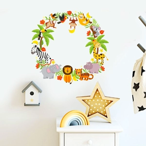 Sticker mural couronne d'animaux avec lion et girafe pour la décoration de chambre enfant