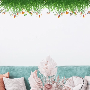 Stickers muraux avec herbe verte, tulipes colorées et papillons pour décor de maison