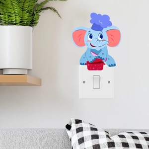 Cartoon blauer Elefant Wandaufkleber zur Dekoration eines Lichtschalters zu Hause