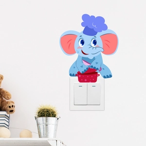 Süßer blauer Elefanten-Koch Wandaufkleber für Lichtschalter in gemütlicher Kinderzimmer-Deko
