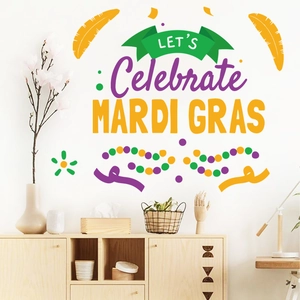 Détail des stickers muraux Let's Celebrate Mardi Gras avec perles et plumes sur mur