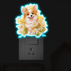 Détail d'une veilleuse Corgi avec bordure néon bleue et décor floral de marguerites