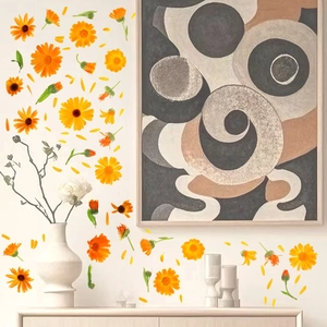 Lebendige orange Ringelblume Wandaufkleber mit grünen Blättern für kreative Wanddeko