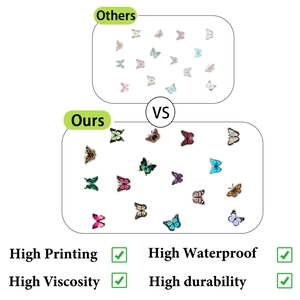Détail d'autocollants papillons imperméables de haute qualité comparés à des modèles décolorés