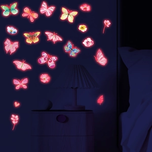 Stickers muraux papillons luminescents brillant dans le noir pour déco de chambre