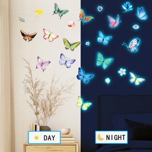 Stickers muraux papillon lumineux montrant l'effet de lueur de jour et de nuit
