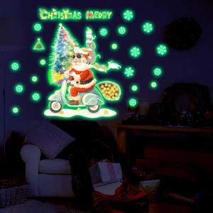 Leuchtende Weihnachts-Wandtattoos mit Weihnachtsmann auf Roller und festlichen Katzen