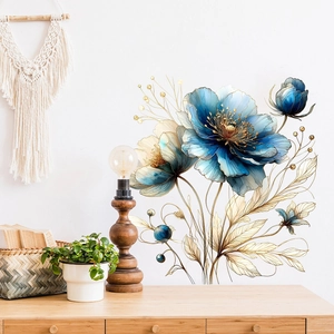 Stickers muraux fleurs bleues avec détails dorés pour décoration nordique