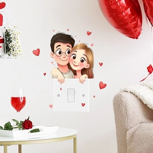 Adesivo murale romantico con coppia di cartoni animati e cuori per interruttore luce