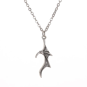 Gothic retro silver bat wings heart necklace for couples with vintage metal texture