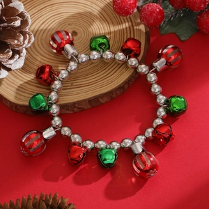 Braccialetto natalizio vintage con perline e campanelli rossi e verdi decorati