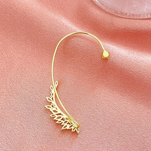 Elegant gold leaf ear cuff featuring zircon stones and minimalist geometric design