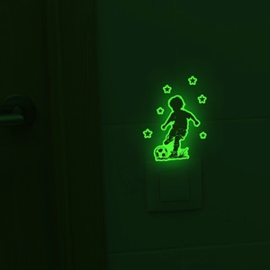 Autocollant mural garçon de foot fluorescent vert fluo pour interrupteur mural