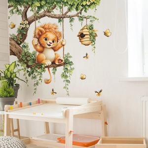 Adesivo murale con leone su altalena per decorazione cameretta dei bambini