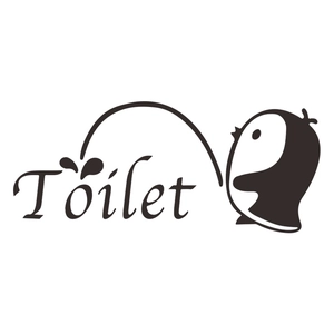 Detail eines kreativen Pinguin-Aufklebers mit Toilet-Schriftzug für das Badezimmer