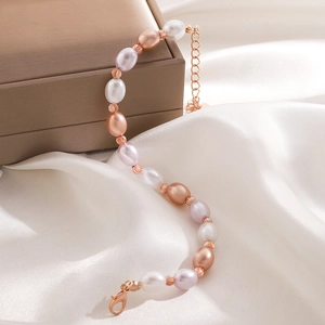 Baroque pearl bracelet with multicolor pearls and adjustable rose gold lobster clasp