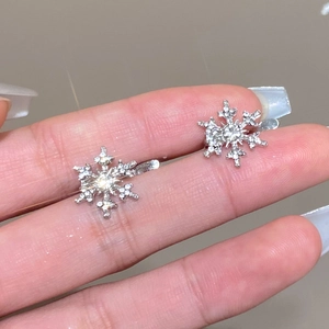 Moda Pendientes de Aleación de Copo de Nieve con Strass Clips de Oreja de Navidad para Mujer Joyas de Invierno Plata Oro