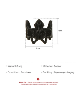 Detailed size specifications and weight of the black copper bat ring for goth styles