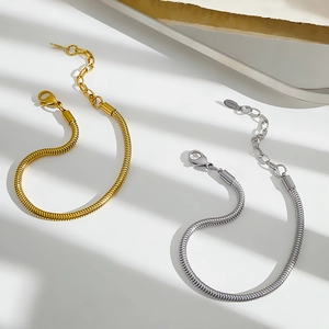 Conjunto de pulseras de cadena de serpiente de acero inoxidable en oro y plata