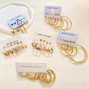 Sets de boucles d'oreilles en acétate et perles avec motif léopard et créoles en C