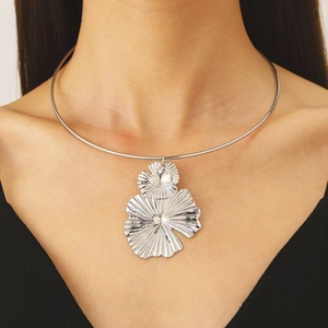 Minimalist silver choker with layered vintage pleated floral pendant for women