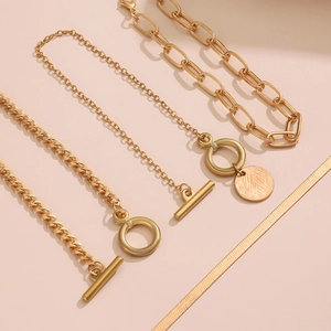 Ensemble de bijoux chic en plaqué or avec chaînes serpent et maillons, fermoir OT