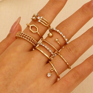 22-piece gold vintage heart knuckle ring set for women with rhinestone accents