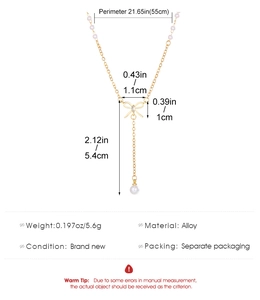 Details der goldenen Schleifen-Halskette Maße 55cm Länge und Gewicht 5,6g in Nahaufnahme