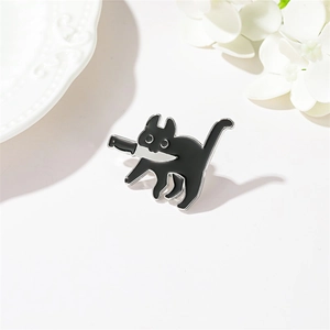 Broche chat noir mignon en émail avec couteau pour décoration de vêtement et col