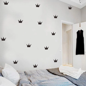 Stickers muraux couronne noire de style nordique pour chambre d'enfant minimaliste