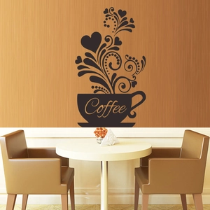 Detail von Kaffeetasse Wandtattoo mit Herz-Dampf auf minimalistischer Holzwandfläche