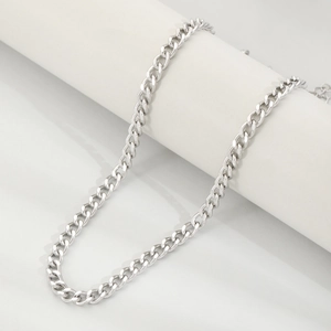 Collana a catena cubana d'argento lucido per uomo con estetica hip hop minimal